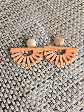 Fan-Shaped Wood and Gold Statement Earrings - Tan and Gold For Summer Spring